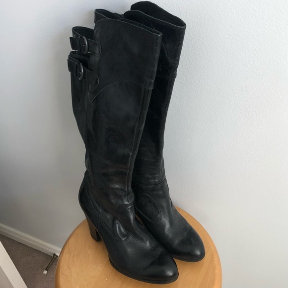 ⭐️ SALE ⭐️ Born Shoes Knee Length Boots (size 7) - Picture 5 of 14